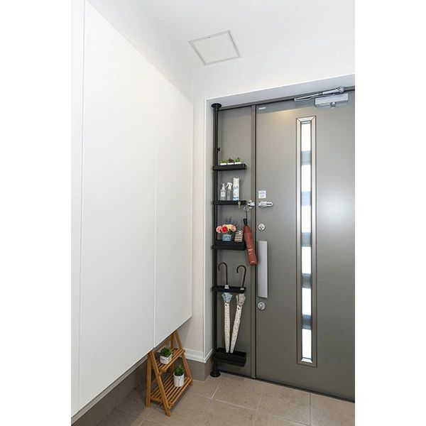 積水樹脂 つっぱり式スリムラック/ブラック/TSR-LBK/ホワイト/TSR-LW/スリム/突っ張り棒/縦/突っ張り/突っ張り収納/強力/リビング収納/洗面台収納/洗面収納/伸縮式/高さ調節/省スペース